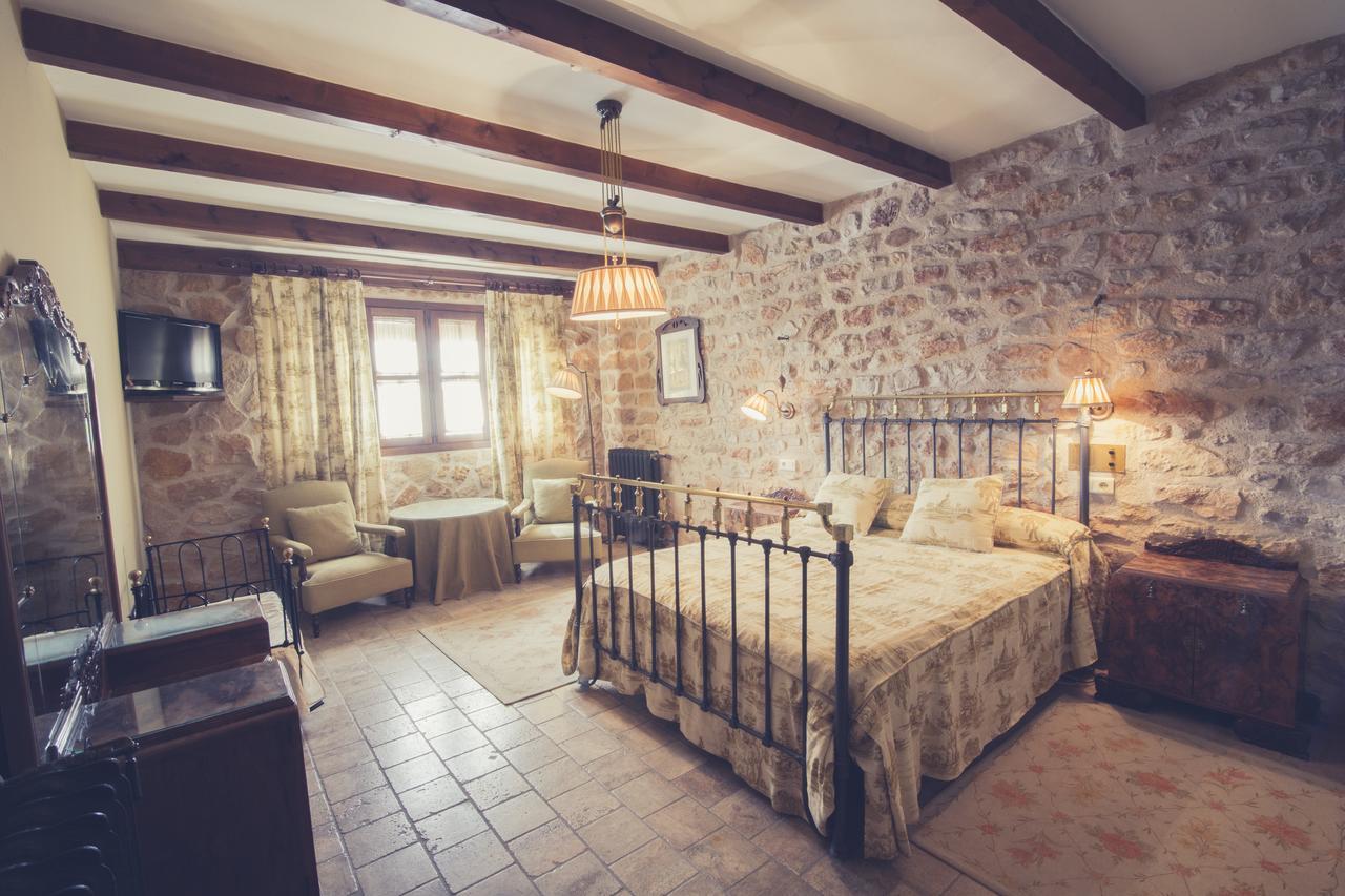 Hotel Meson De Don Quijote Mota Del Cuervo Extérieur photo